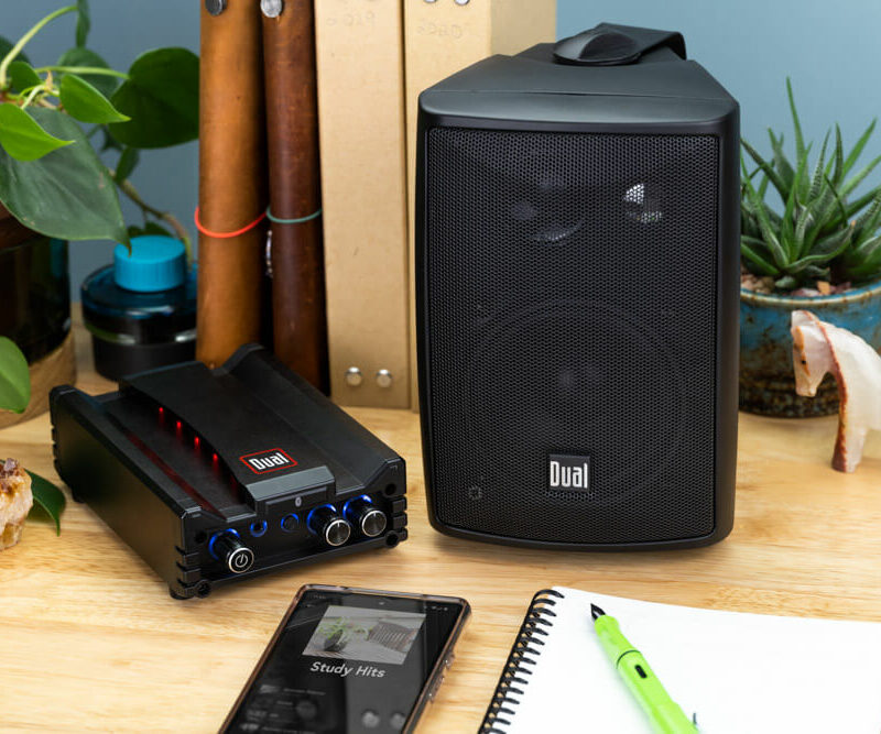 Listening to music with the LU43PB and DBTMA100