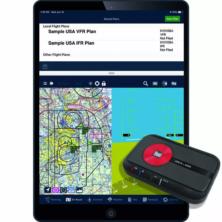 アズページ XGPS190 GPS + ADS-B Dual Band Receiver with AHRS