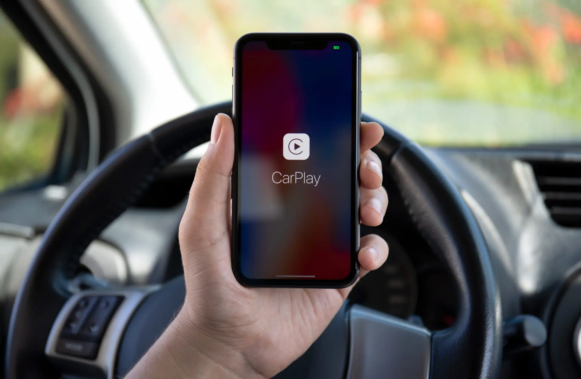 Navigating Apple CarPlay & Android Auto: Transforming Your Drive with  Smartphone Integration